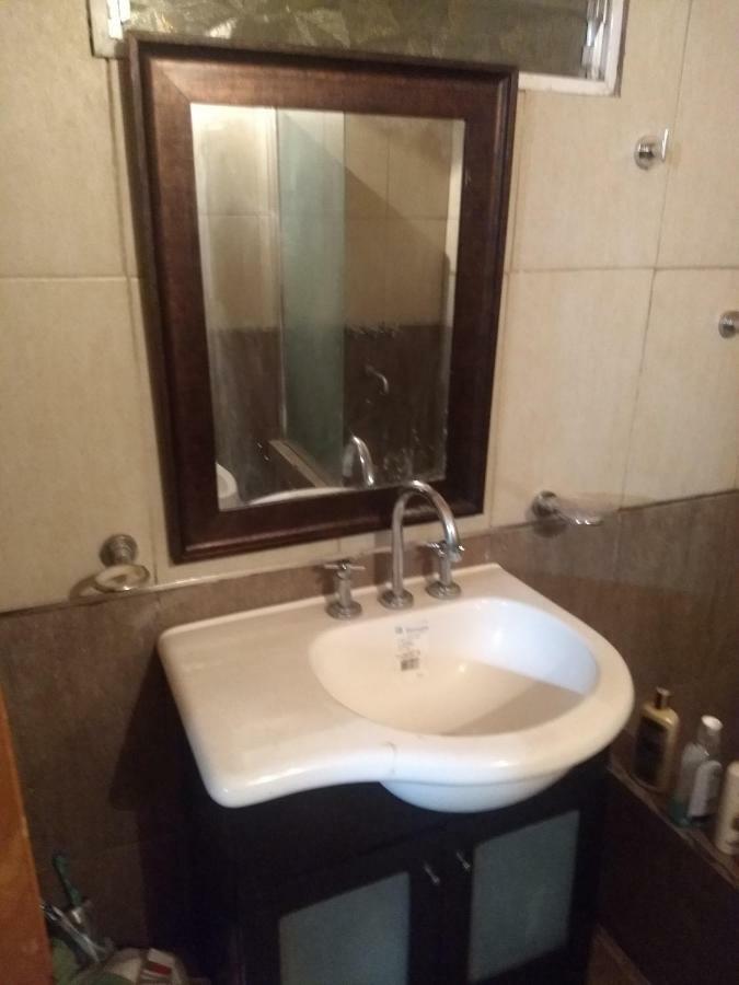 Karina'S House Bed & Breakfast Ezeiza Exterior photo