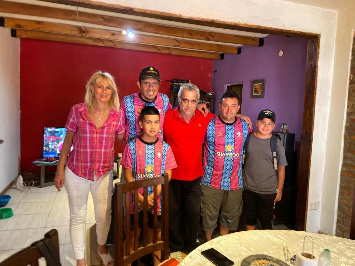 Karina'S House Bed & Breakfast Ezeiza Exterior photo